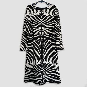 NWOT H&M Black & White Zebra Print 3/4 Sleeve Dress Size XS